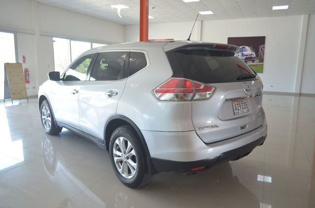 2016 Nissan X-Trail 7 Pasajeros  - 20762999 - 3