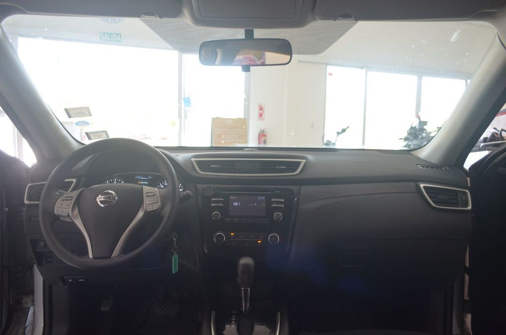 2016 Nissan X-Trail Disponible para alquiler 7 Pasajeros  - 20762999 - 9