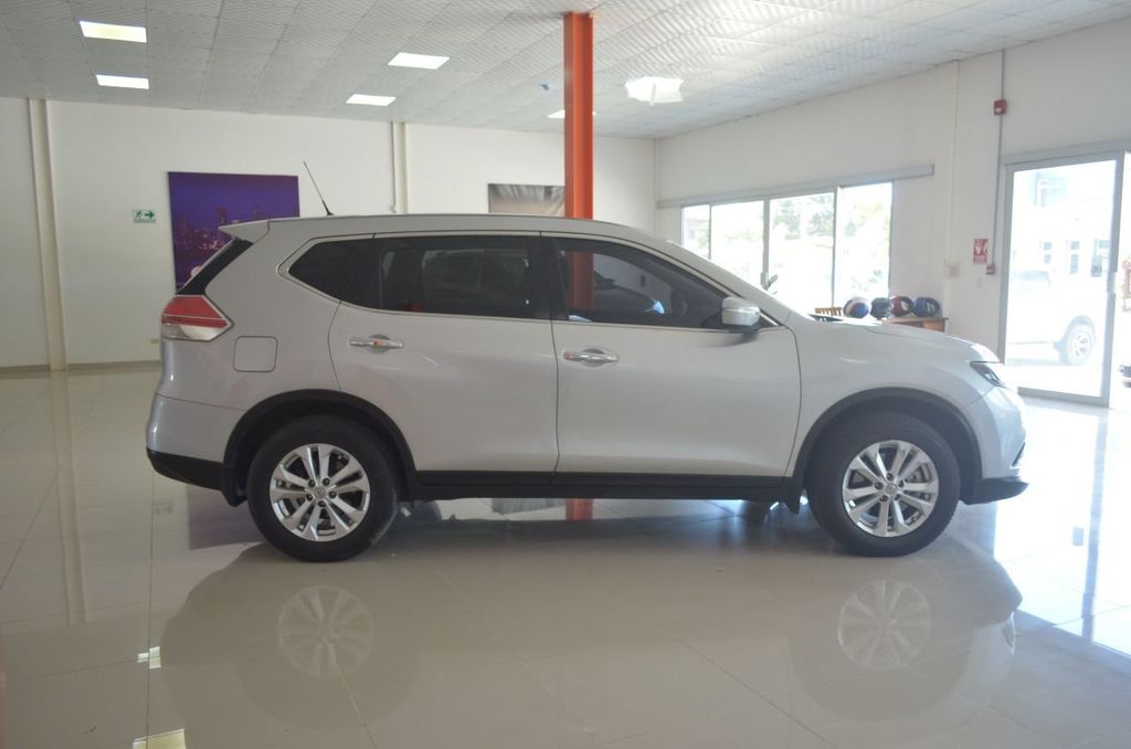 2016 Nissan X-Trail Disponible para alquiler 7 Pasajeros  - 20762999 - 6