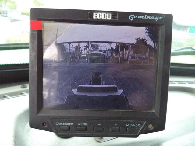 2016 Peterbilt 348 w/ Century 28ft Industrial Carrier 15 Ton Tamdem Axle - 22829743 - 40