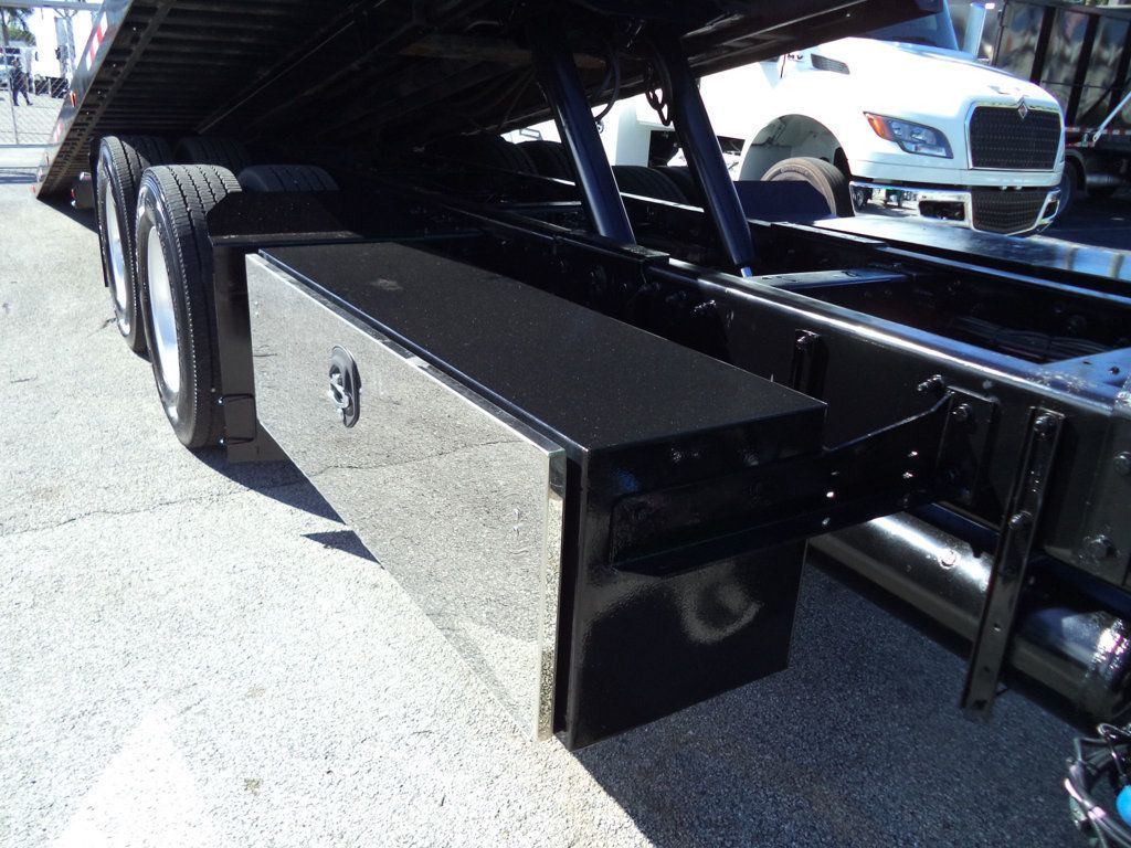 2016 Peterbilt 348 w/ Century 28ft Industrial Carrier 15 Ton Tamdem Axle - 22940003 - 28