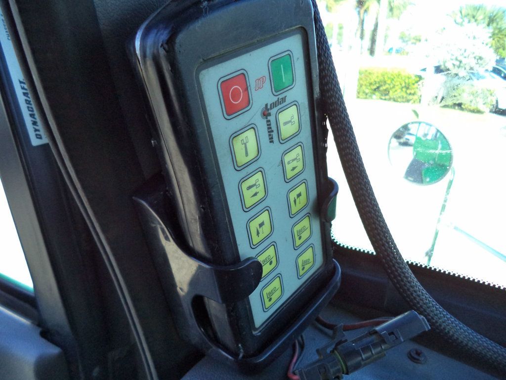 2016 Peterbilt 348 w/ Century 28ft Industrial Carrier 15 Ton Tamdem Axle - 22940003 - 33