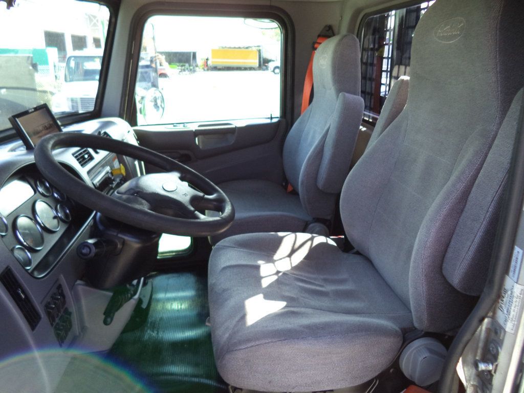 2016 Peterbilt 348 w/ Century 28ft Industrial Carrier 15 Ton Tamdem Axle - 22940003 - 34