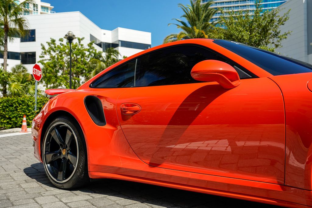 2016 Porsche 911  - 23052785 - 35