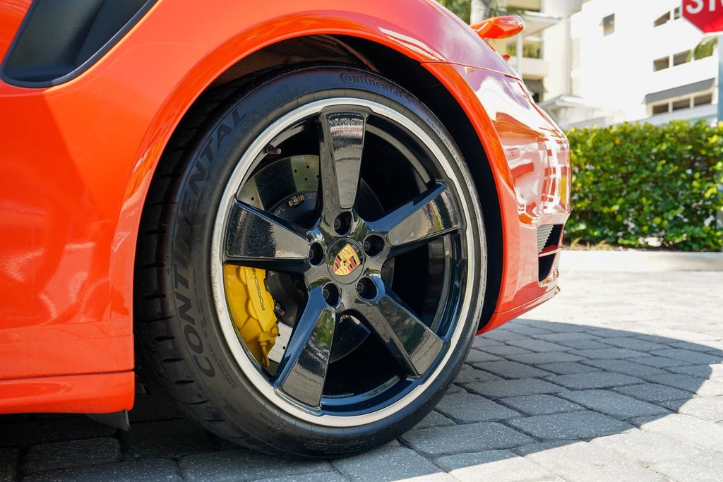 2016 Porsche 911  - 23052785 - 42