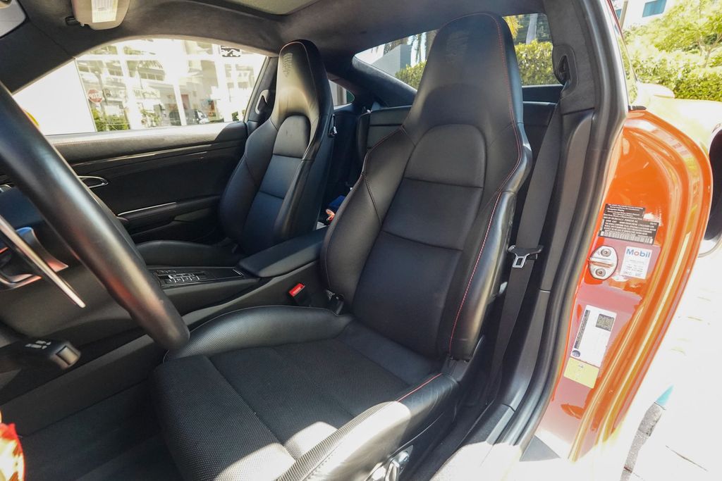 2016 Porsche 911  - 23052785 - 55