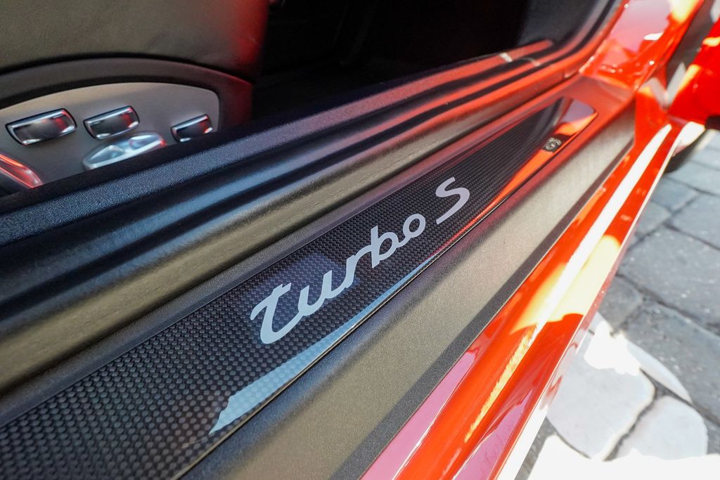 2016 Porsche 911  - 23052785 - 82