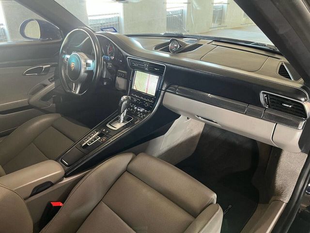 2016 Porsche 911 2dr Cabriolet Turbo S - 22984913 - 29