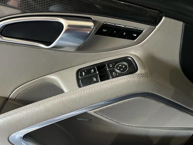 2016 Porsche 911 2dr Cabriolet Turbo S - 22984913 - 44