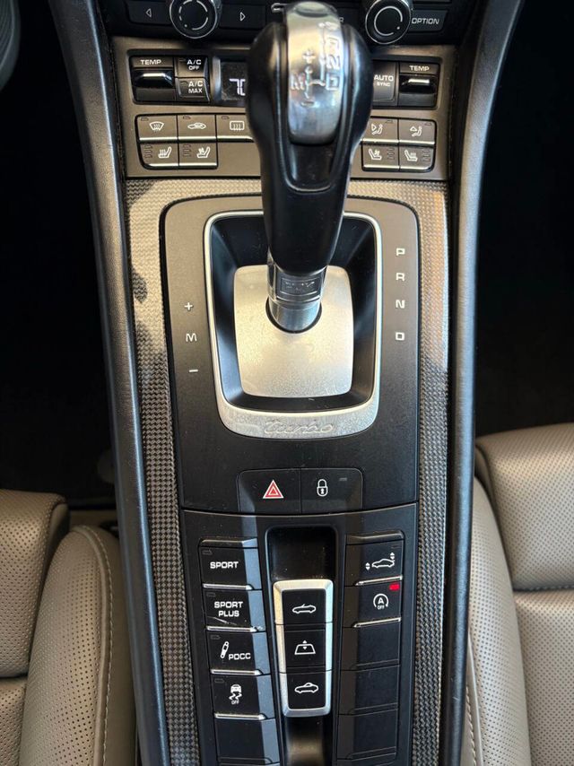 2016 Porsche 911 2dr Cabriolet Turbo S - 22984913 - 51