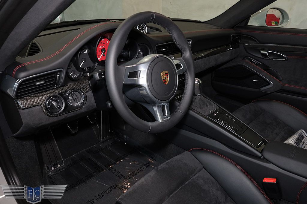 2016 Porsche 911 2dr Coupe Carrera GTS - 23013251 - 25