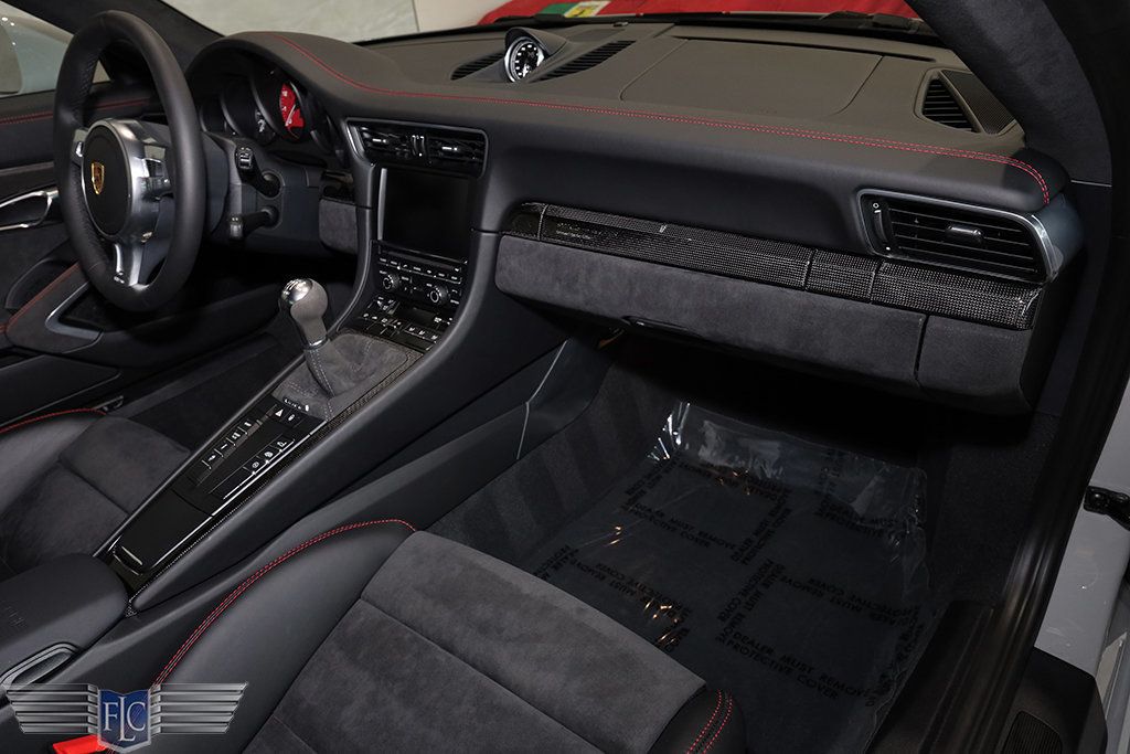 2016 Porsche 911 2dr Coupe Carrera GTS - 23013251 - 26