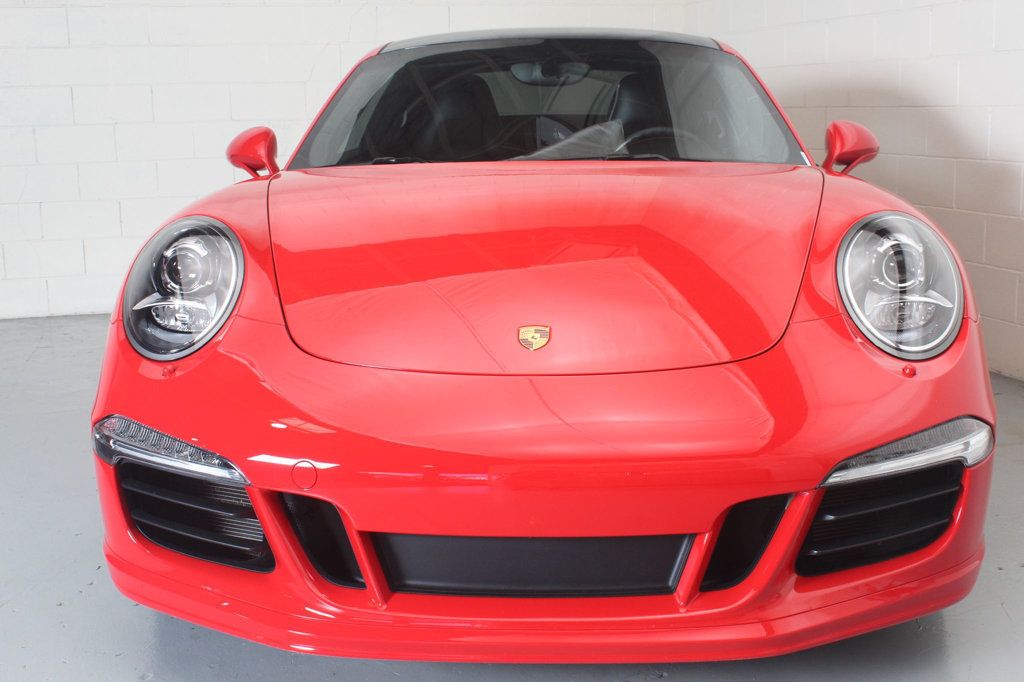 2016 Porsche 911 S photo 9