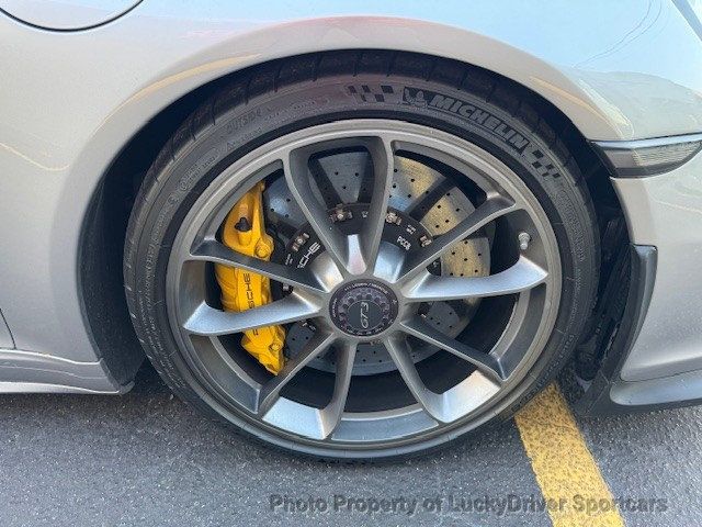 2016 Porsche 911 2dr Coupe GT3 - 23005659 - 12