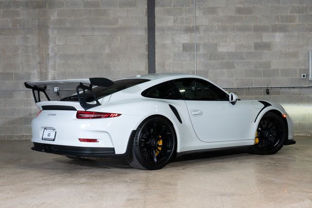 2016 Porsche 911 GT3 RS photo 3
