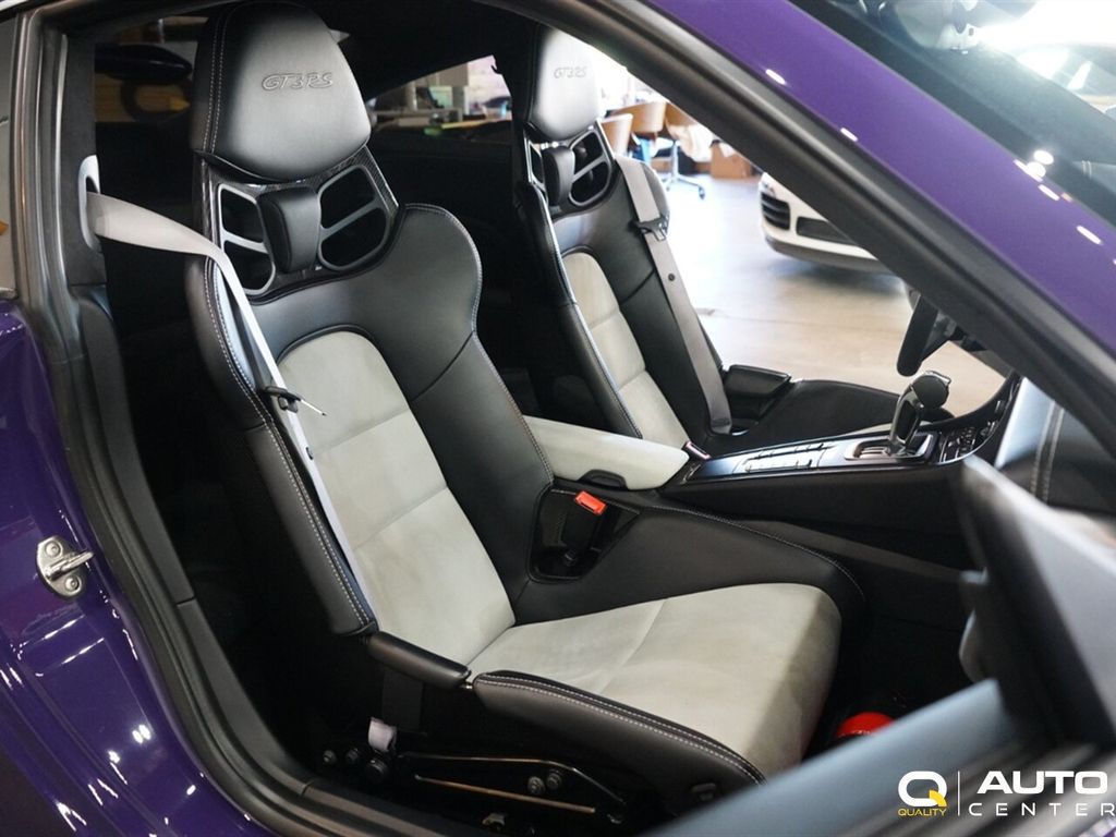 2016 Porsche 911 2dr Coupe GT3 RS - 22884851 - 40