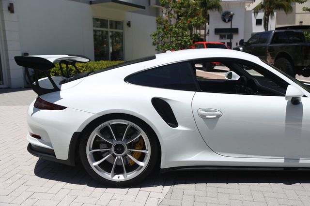 2016 Porsche 911 2dr Coupe GT3 RS - 22419271 - 23