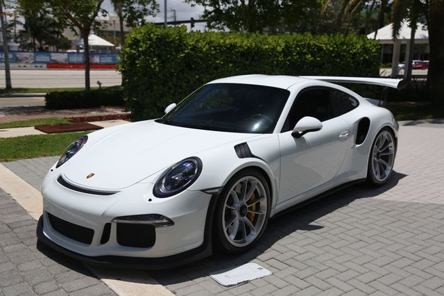 2016 Porsche 911 2dr Coupe GT3 RS - 22419271 - 3