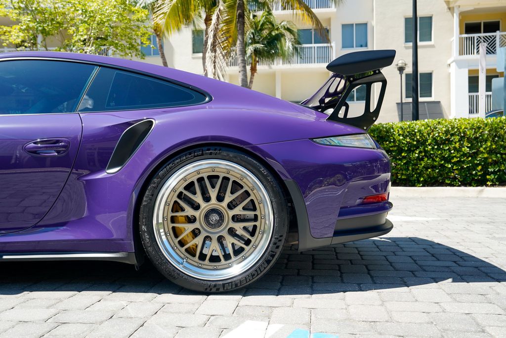 2016 Porsche 911 2dr Coupe GT3 RS - 23064912 - 16
