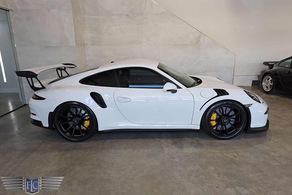 2016 Porsche 911 2dr Coupe GT3 RS - 22399111 - 49
