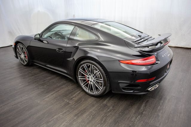 2016 Porsche 911 2dr Coupe Turbo - 22678553 - 10