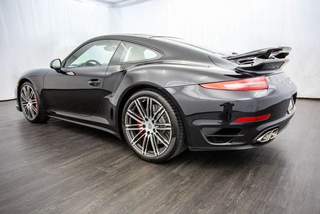 2016 Porsche 911 2dr Coupe Turbo - 22678553 - 26