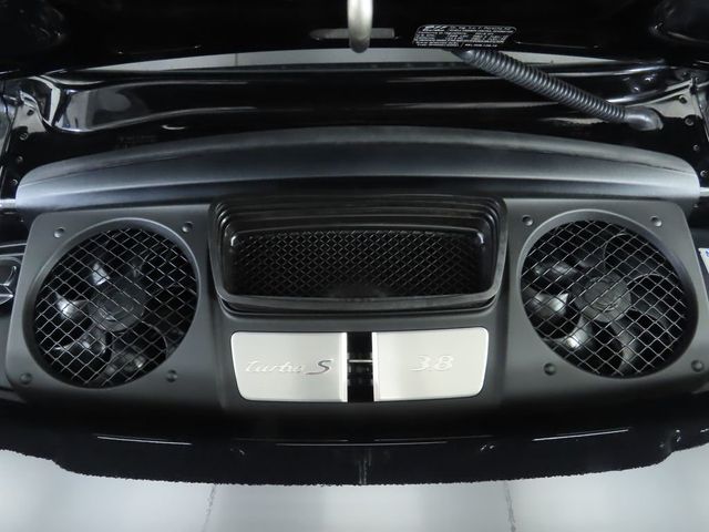 2016 Porsche 911 2dr Coupe Turbo - 22922832 - 26