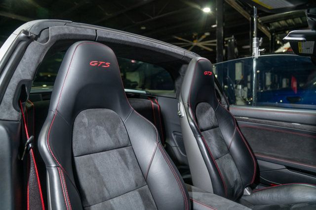 2016 Porsche 911 2dr Targa 4 GTS - 23002171 - 15