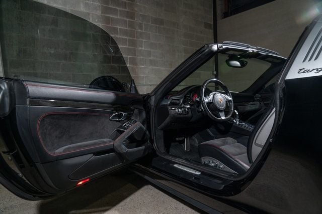 2016 Porsche 911 2dr Targa 4 GTS - 23002171 - 20