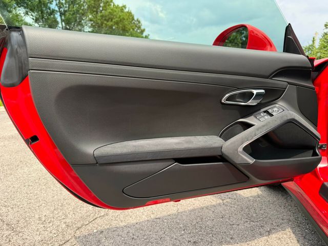 2016 Porsche 911 GTS/Sport Exhaust Pkg/7spd Manual/Sport Chrono Pkg/NAV - 23054956 - 34