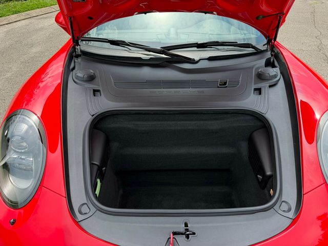 2016 Porsche 911 GTS/Sport Exhaust Pkg/7spd Manual/Sport Chrono Pkg/NAV - 23054956 - 65