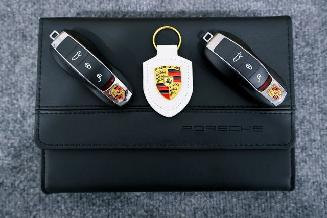 2016 Porsche 911 GT3RS WHITE...4,453 Miles...Special Wishes Spec! - 23026542 - 45