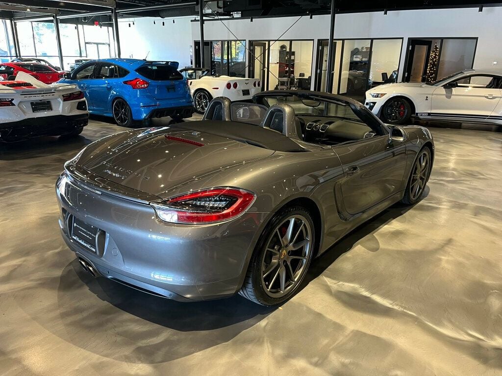 2016 Porsche Boxster S/PremiumPkgPlus/SportChronoPkg/BackUpCam/BoseSurroundSound - 22690471 - 4