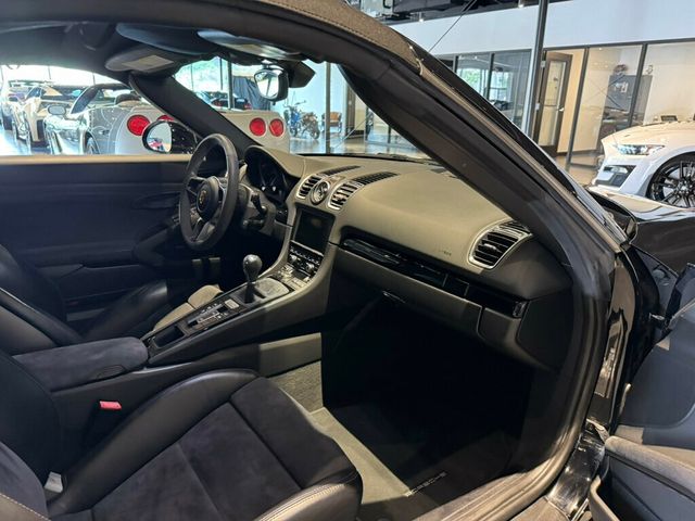 2016 Porsche Boxster Spyder/18WayAdapSportSeats/InfotainmentPkg/BoseSurroundSound/NAV - 22872628 - 18