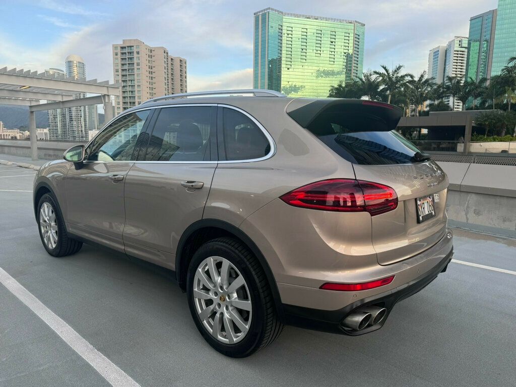 2016 Porsche Cayenne 1-Owner, Dealer Serviced - 22761074 - 6