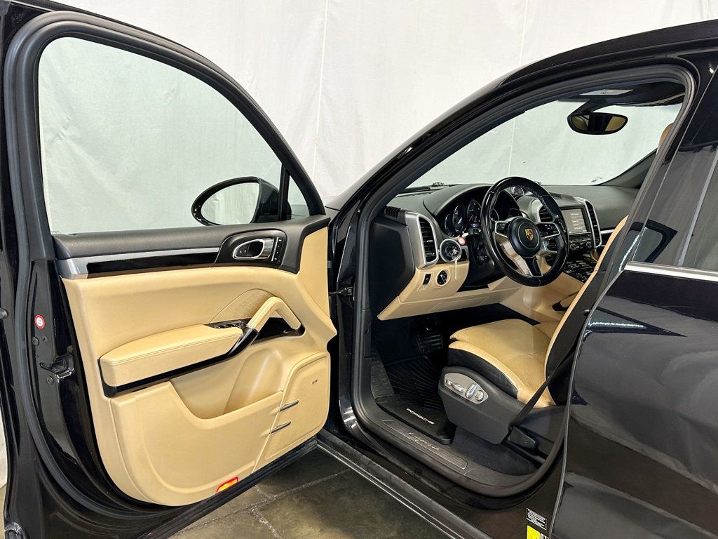 2016 Porsche Cayenne AWD 4dr - 23038720 - 17