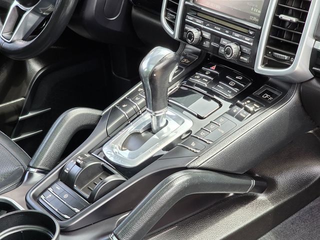 2016 Porsche Cayenne AWD 4dr - 22899965 - 16