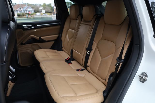 2016 Porsche Cayenne AWD 4dr - 22969309 - 18