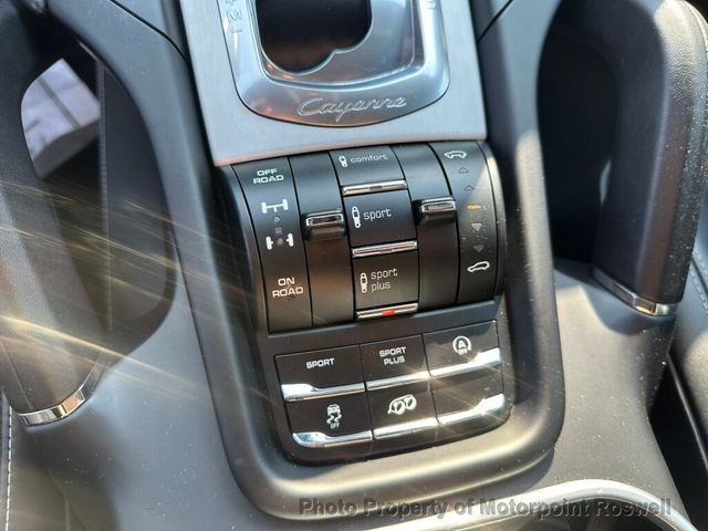 2016 Porsche Cayenne AWD 4dr GTS - 22900604 - 9