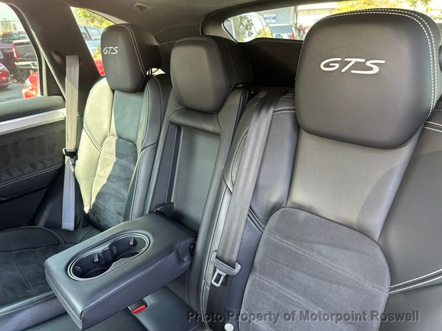 2016 Porsche Cayenne AWD 4dr GTS - 22900604 - 12