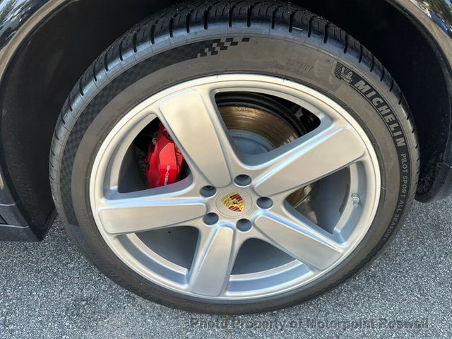 2016 Porsche Cayenne AWD 4dr GTS - 22900604 - 17