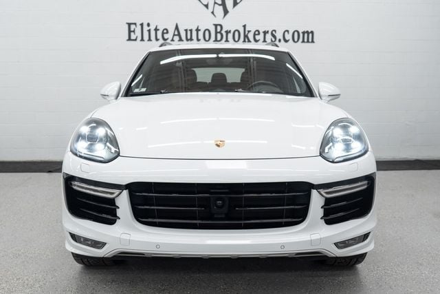 2016 Porsche Cayenne AWD 4dr Turbo - 22778084 - 2