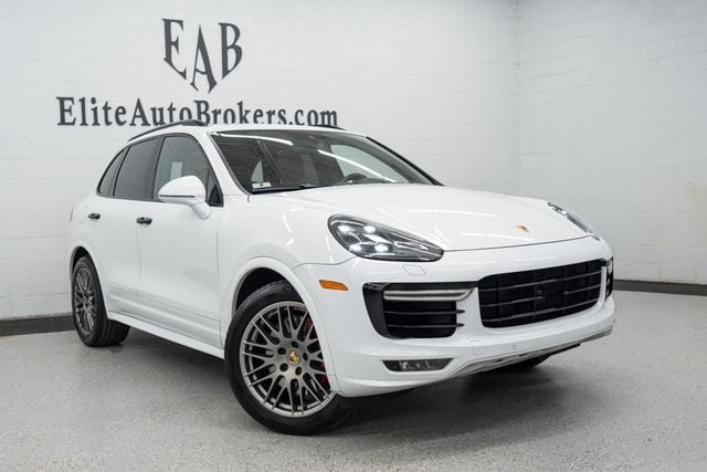 2016 Porsche Cayenne AWD 4dr Turbo - 22778084 - 48