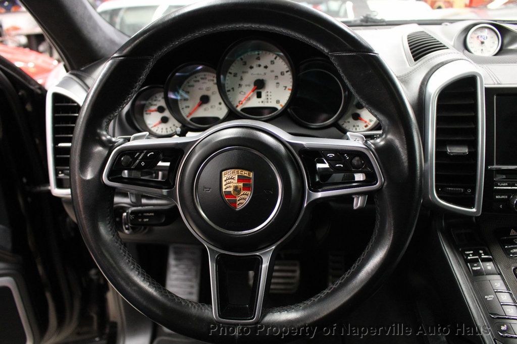2016 PORSCHE CAYENNE - Image 16