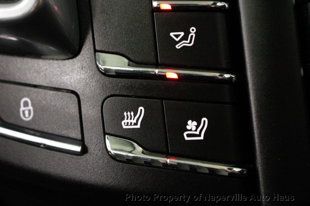 2016 PORSCHE CAYENNE - Image 35