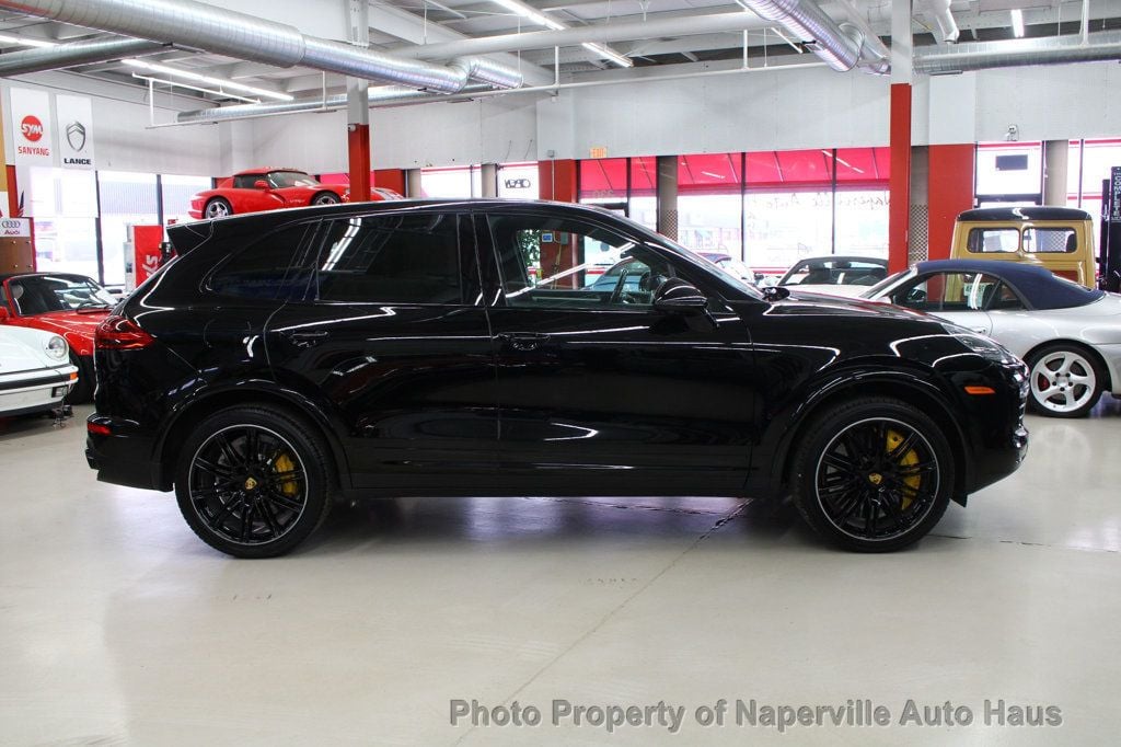 2016 PORSCHE CAYENNE - Image 61