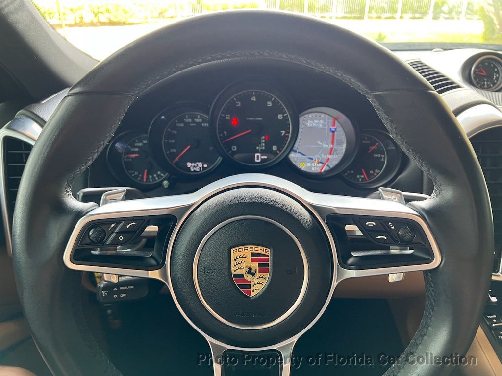 2016 Porsche Cayenne AWD Tiptronic 3.6L - 22873849 - 49