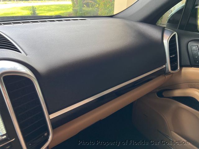 2016 Porsche Cayenne AWD Tiptronic 3.6L - 22873849 - 52