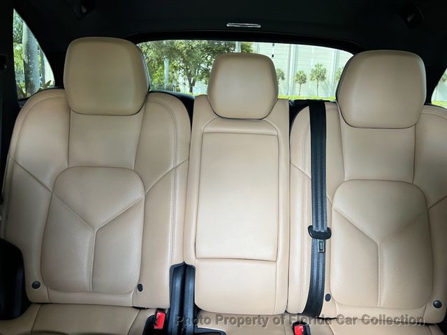 2016 Porsche Cayenne AWD Tiptronic 3.6L - 22873849 - 64