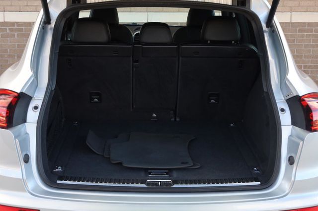 2016 Porsche Cayenne Base - 23045917 - 11